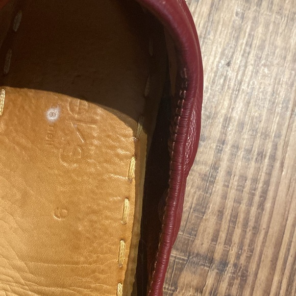 Burgundy Leather Tieks 9 - Picture 5 of 7